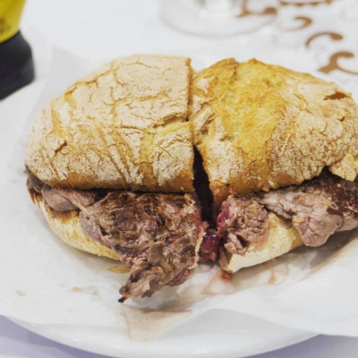 Prego no pão